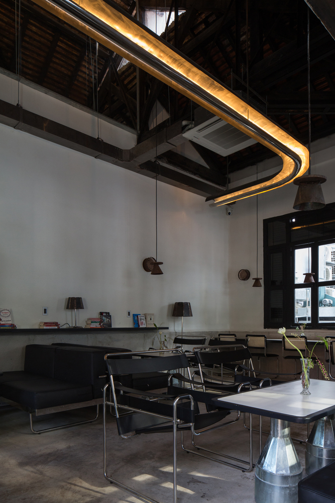 越南 Okkio Duy Tan Caffe 咖啡店设计丨越南胡志明市丨sgnhA-44