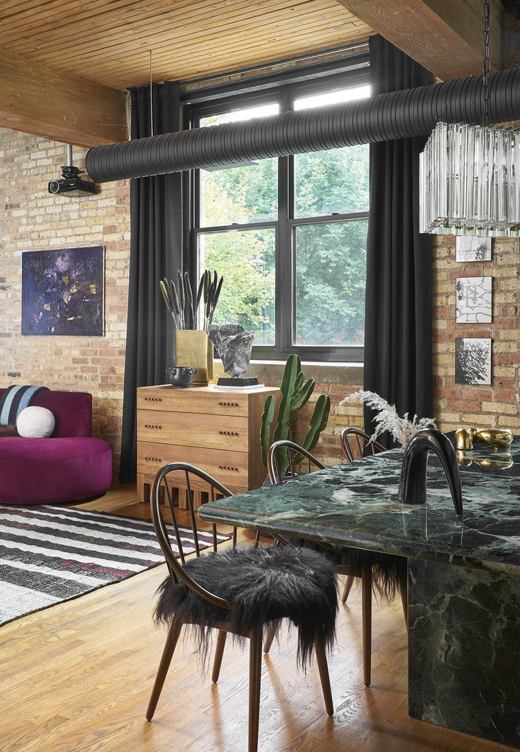 CASTLE BLACK Lauren Svenstrup-1