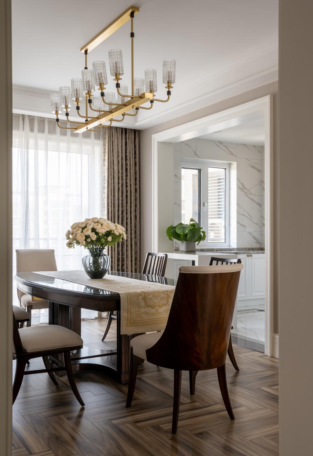 温馨简约的现代平层设计-18