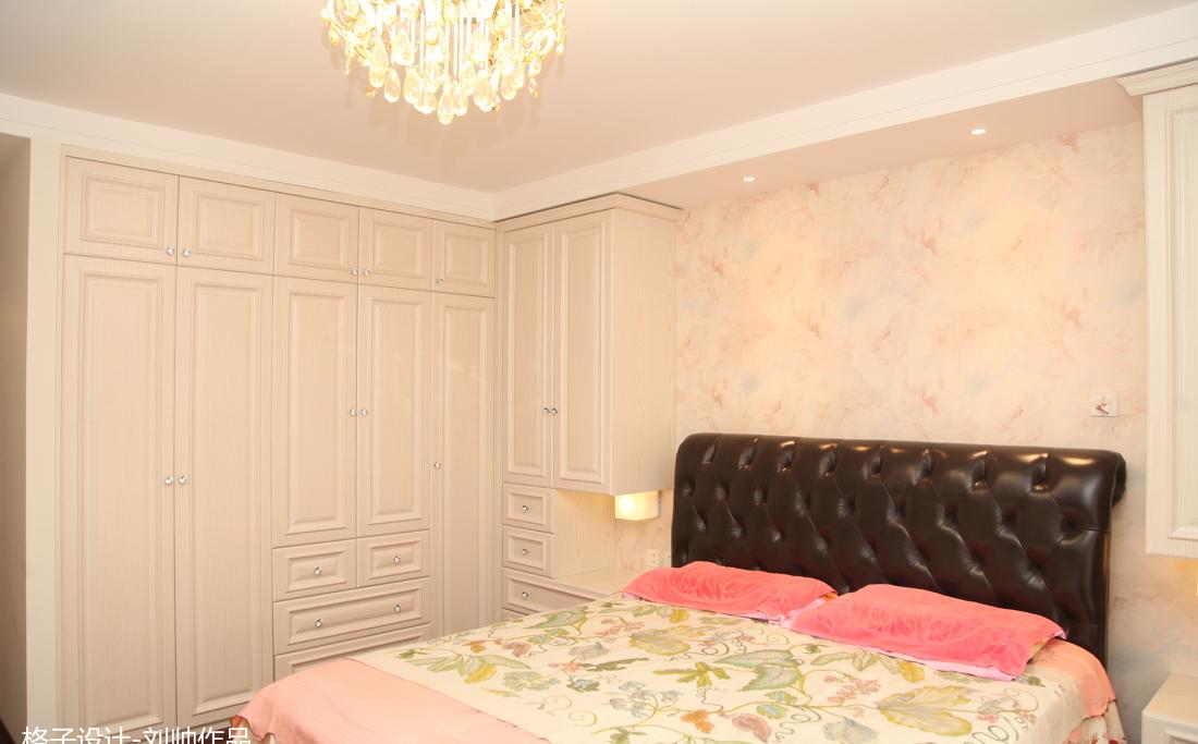 刘帅打造简欧三居室,弧形马赛克拼花、假壁炉增添欧式风情-18