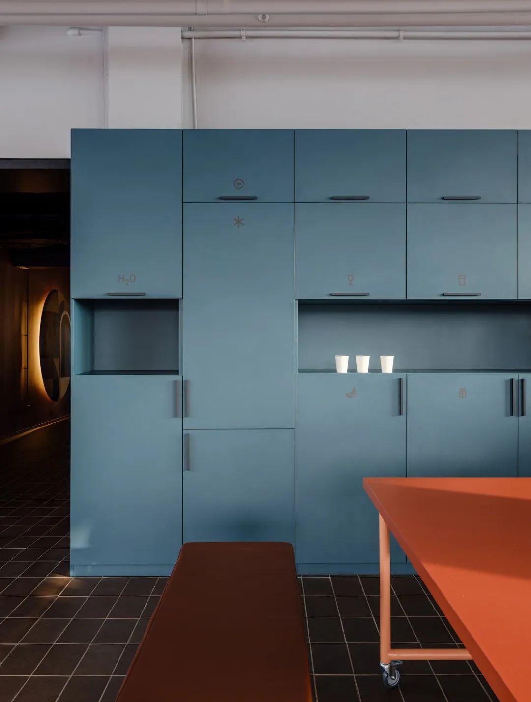 颜色和图形细节打造独特个性！【办公空间】-88