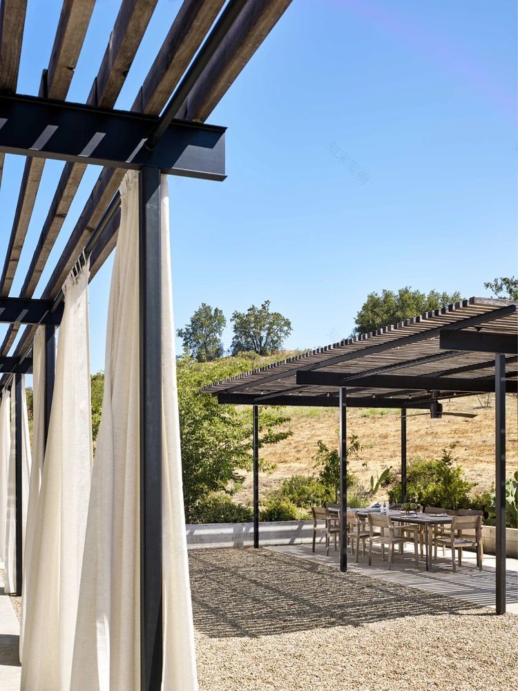 现代主义功能性空间住宅丨美国丨尼克·诺伊斯建筑事务所-10