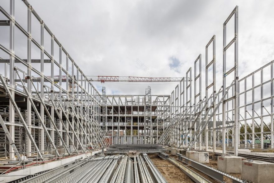 融入乡村环境的 ENSAE 学院,轻盈钢构展现简约抽象之美-64