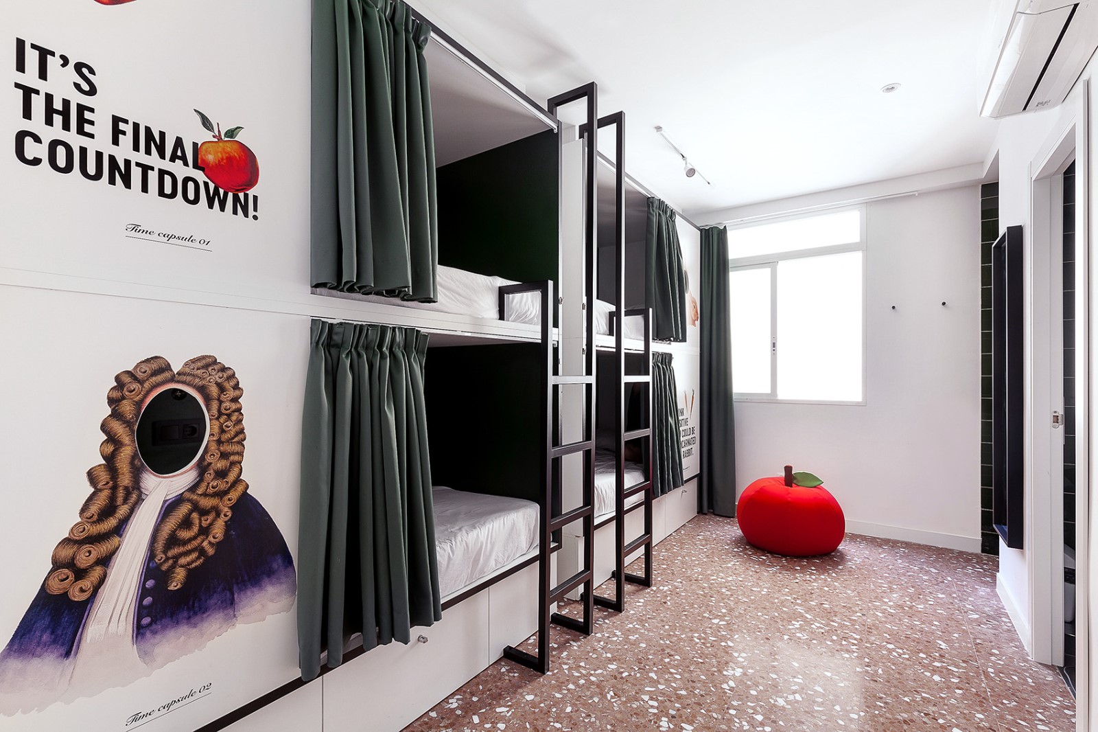 2060牛顿青年旅社，马德里 / Wanna One-52