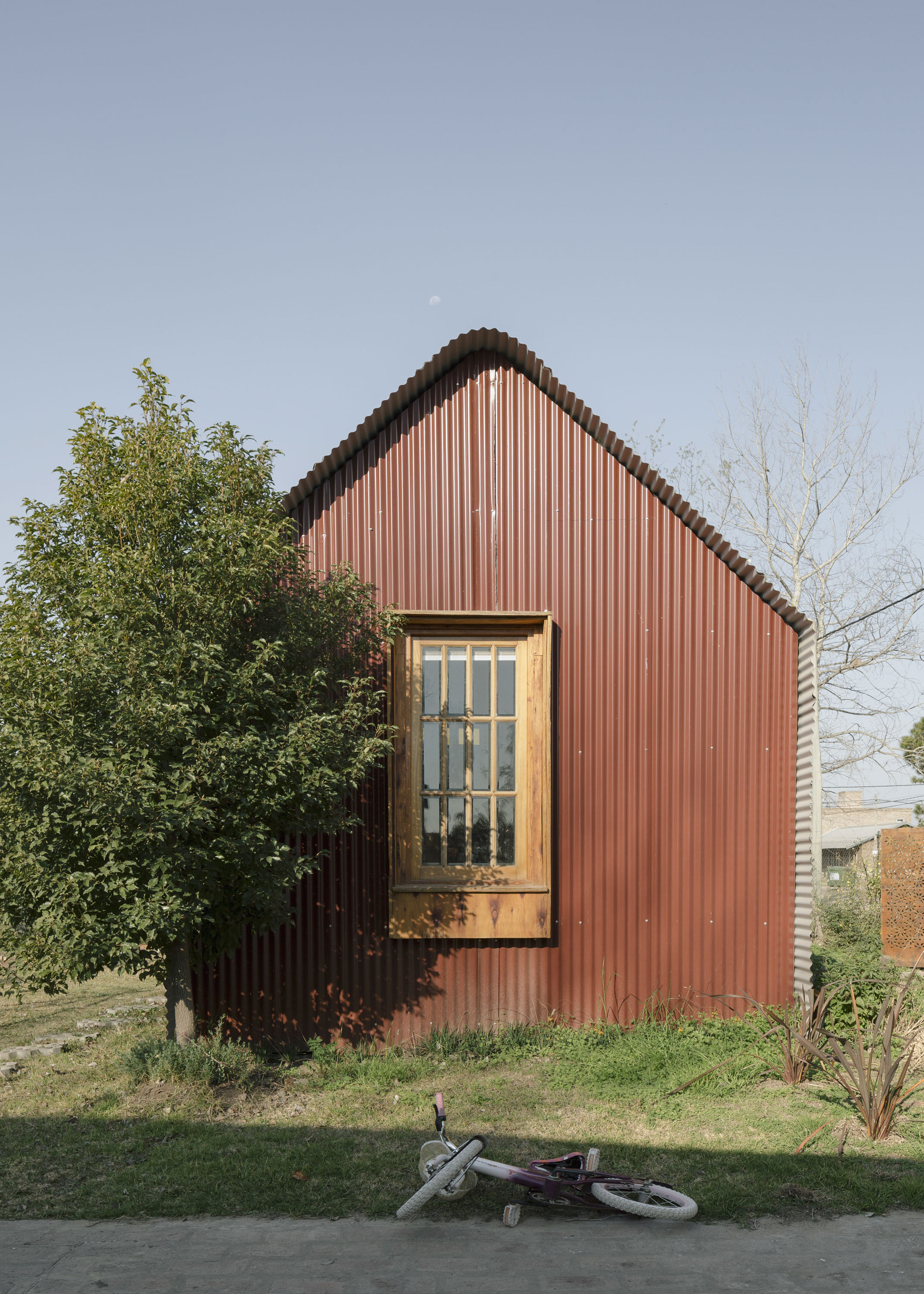 红房子图书馆丨阿根廷丨Estudio Arzubialde-28