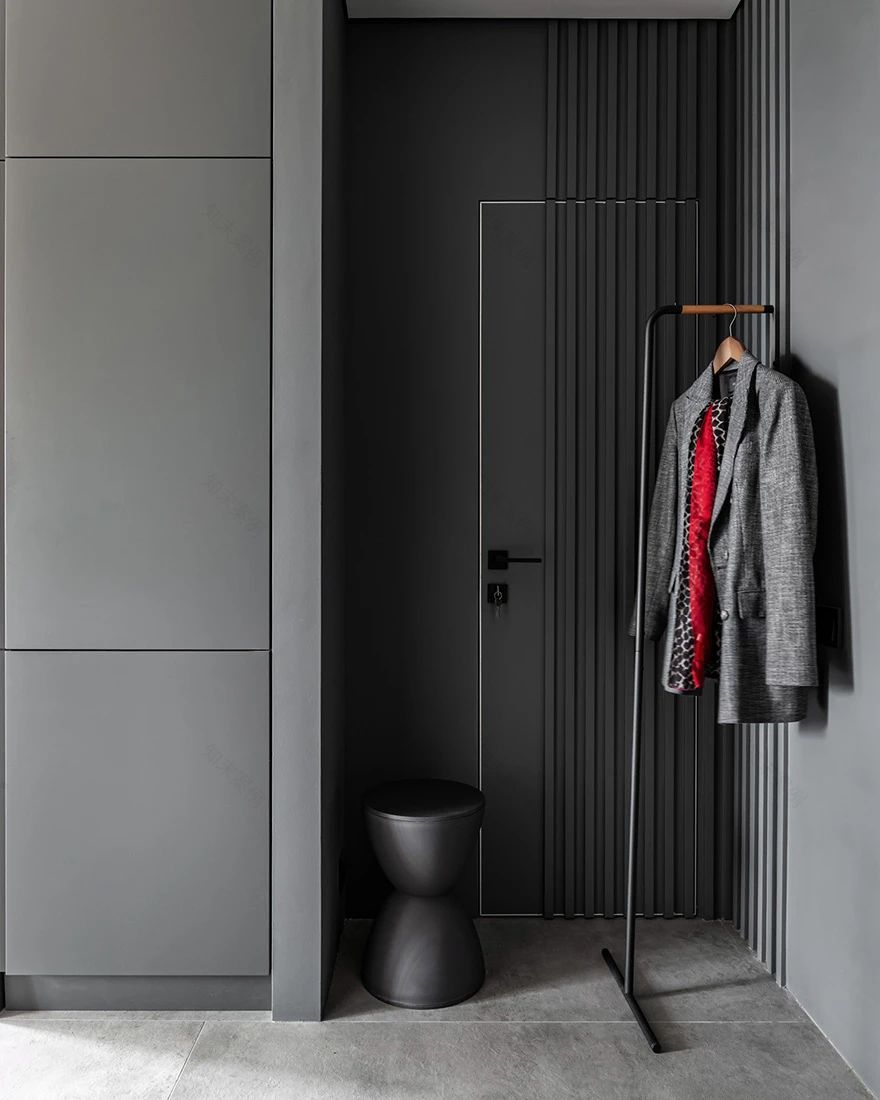 36㎡小宅空间设计丨Ivan 和 Sofia Mylnikov,Zburo-28