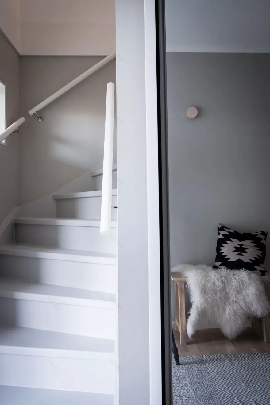 瑞典木质家庭别墅,温馨雅致,日暮时分宛如宁静港湾-12