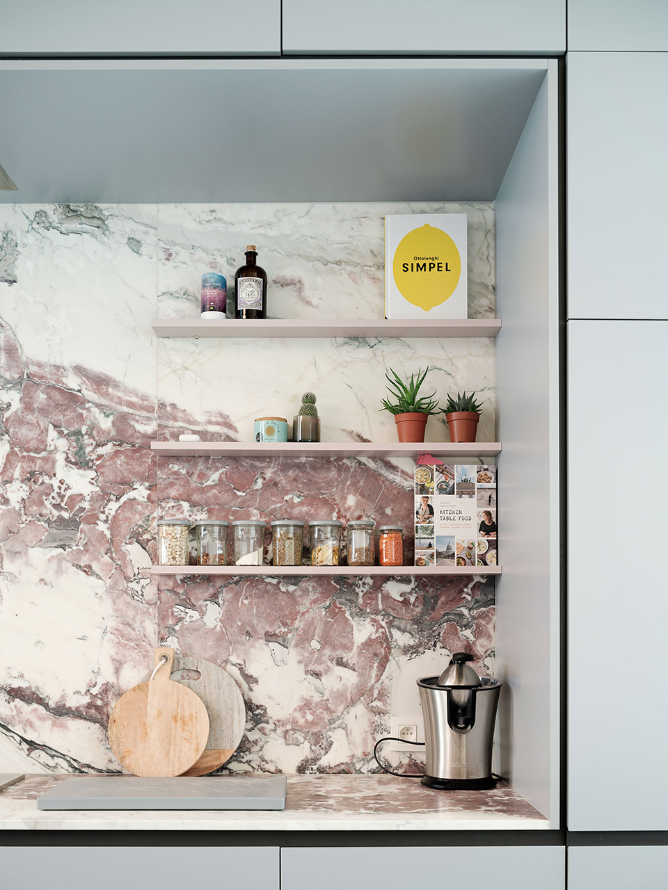 比利时 MIKA 住宅 | 紧凑空间中的自然延伸-23