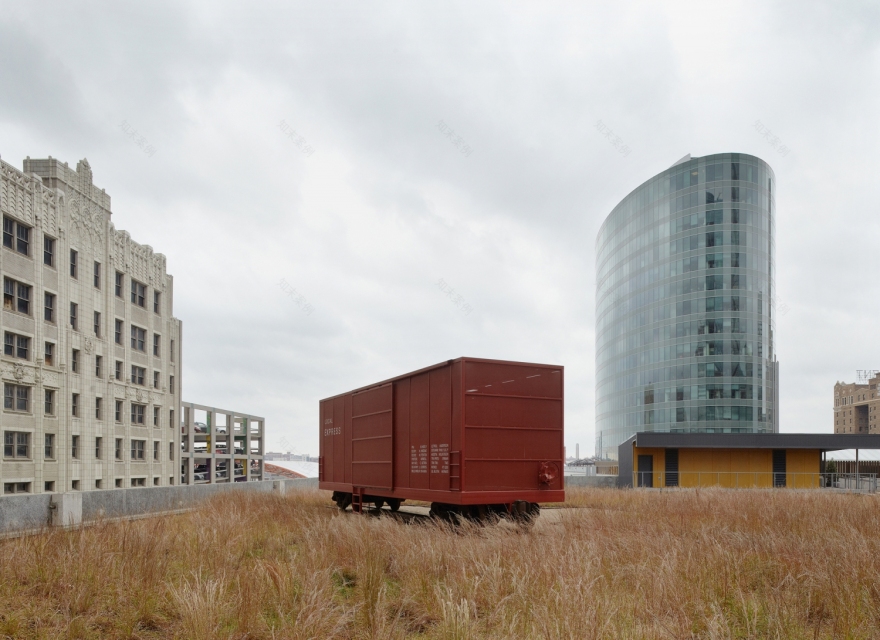 美国 Prairie Logic 避难所 | 嵌入草原的铝板“棚车”-13