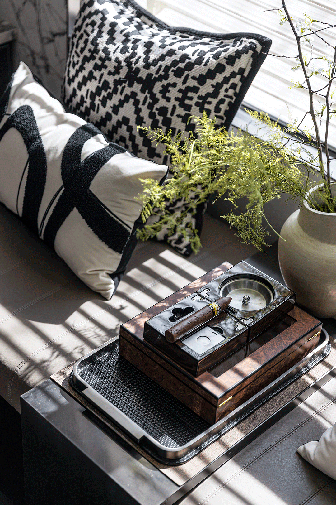 龙湖&海成 重庆·春屿江岸丨中国重庆丨北京靳朝晖设计有限公司-94