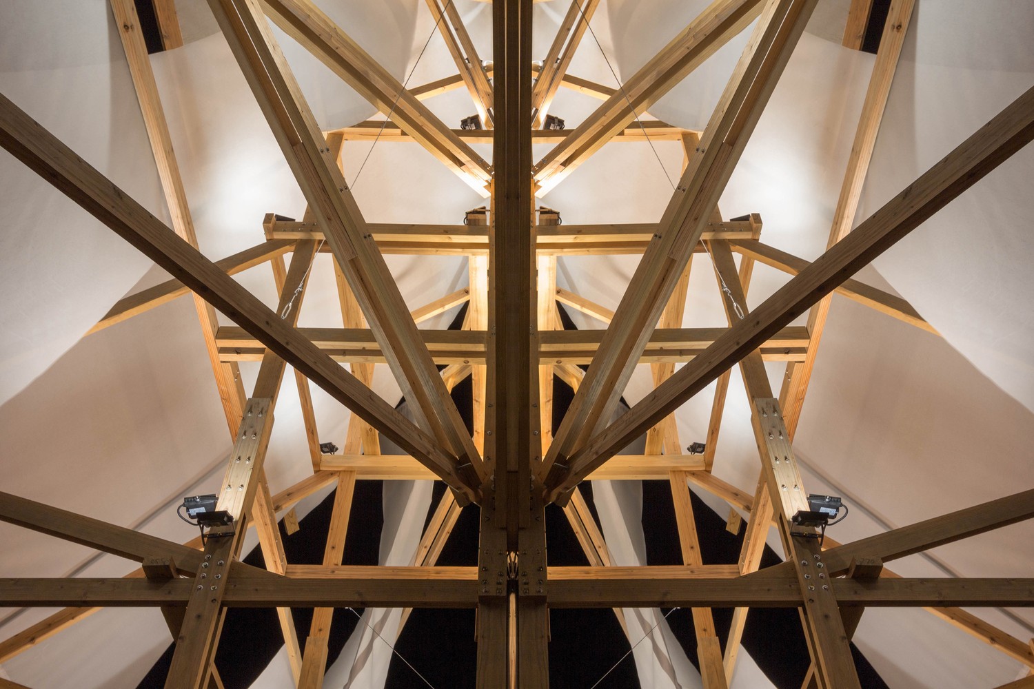 实木船帆构筑农渔城镇繁荣景象-27