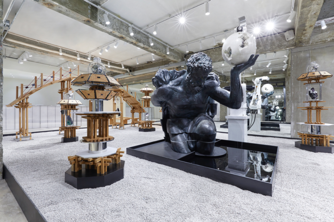 【479期】GENTLE MONSTER最新汉江店改造设计，这一次讲述的是“大地之神及对神的仪式为故事”-18