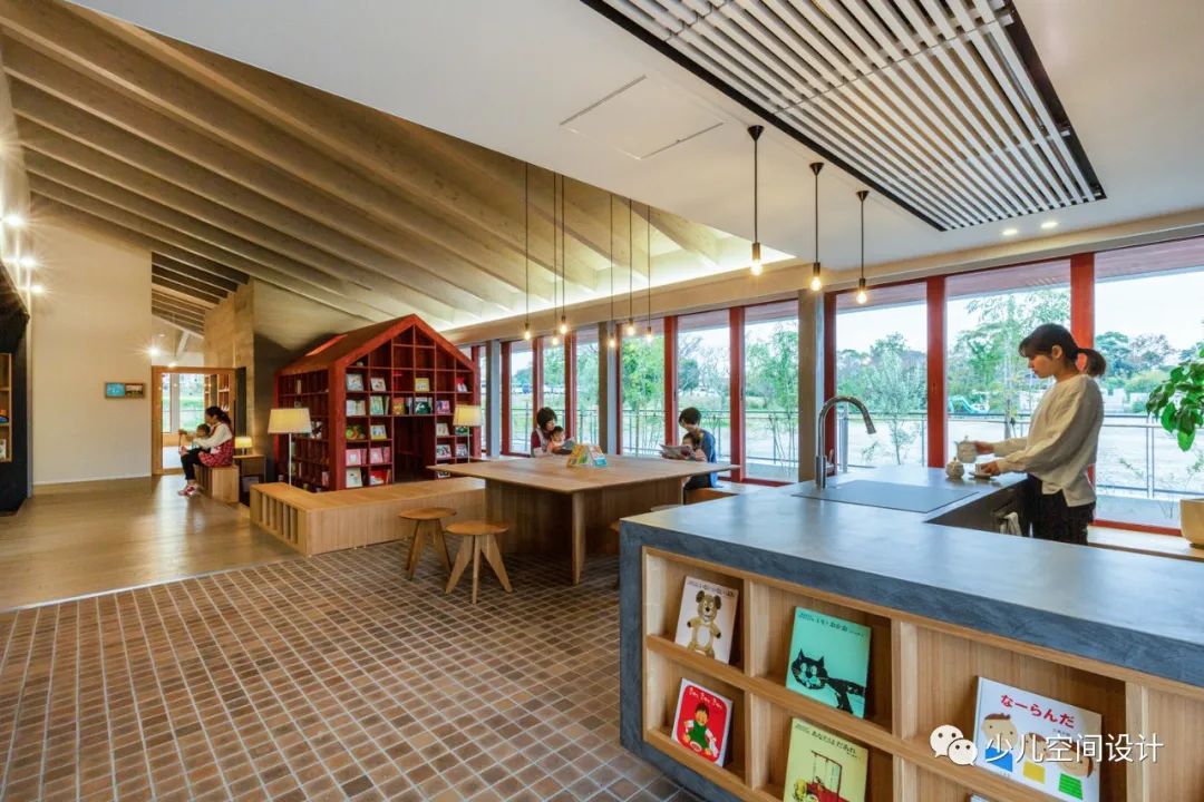 托儿所设计丨屋顶下的图画书森林-5