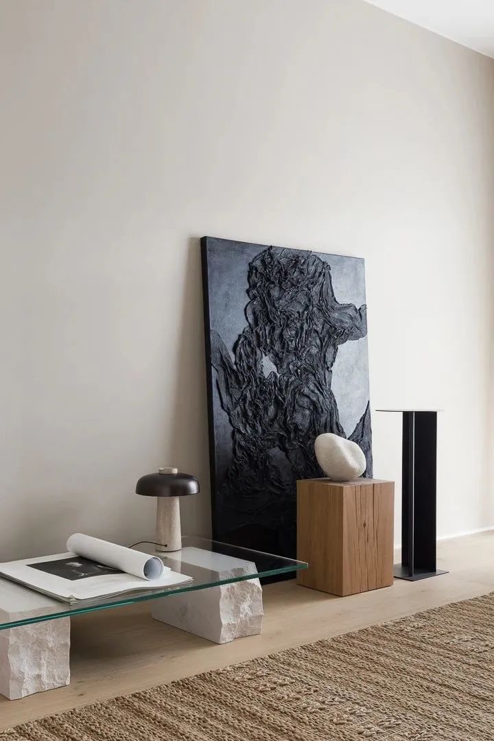 芬兰湖边侘寂风别墅丨Laura Seppanen-48