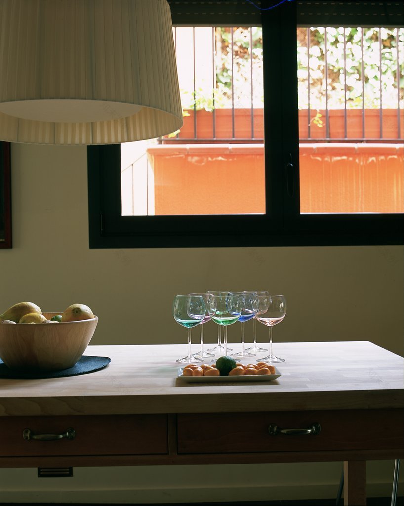 黄色高科技风格厨房设计-16