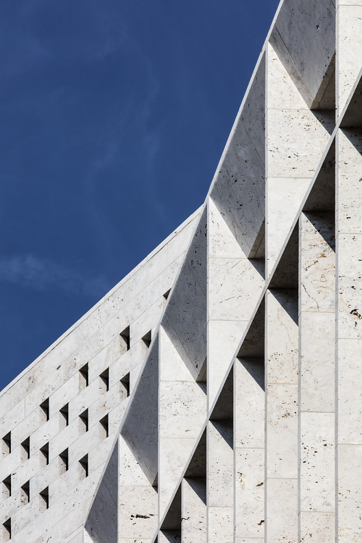 Central European University  O’Donnell + Tuomey-26