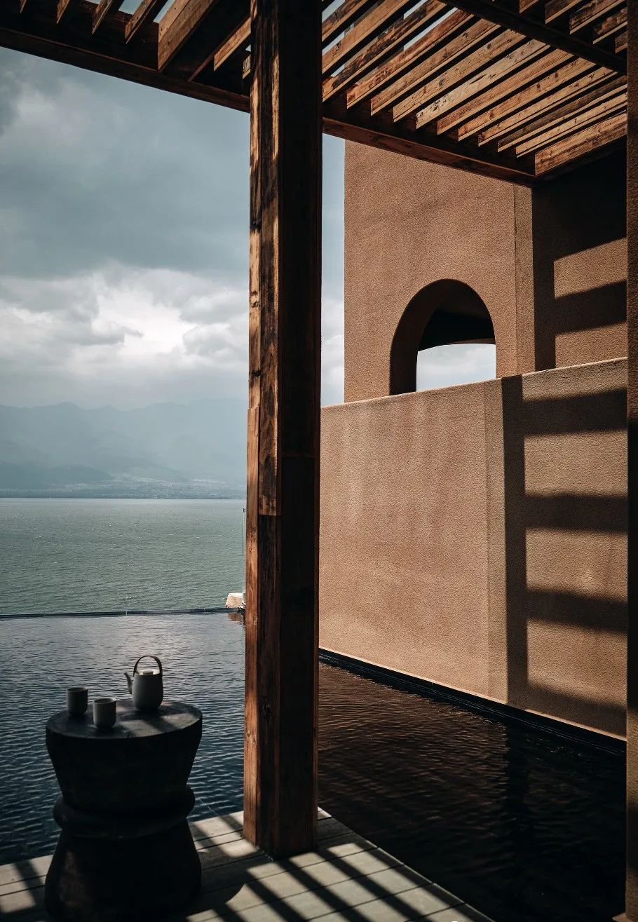 拙扑风民宿 · 悬崖边的地中海风情空间丨中国大理-13