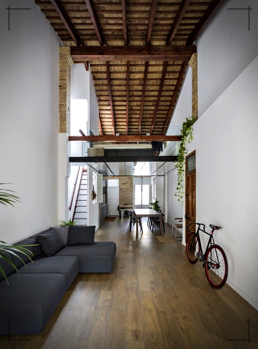 现代单室阁楼设计  简易建筑-11