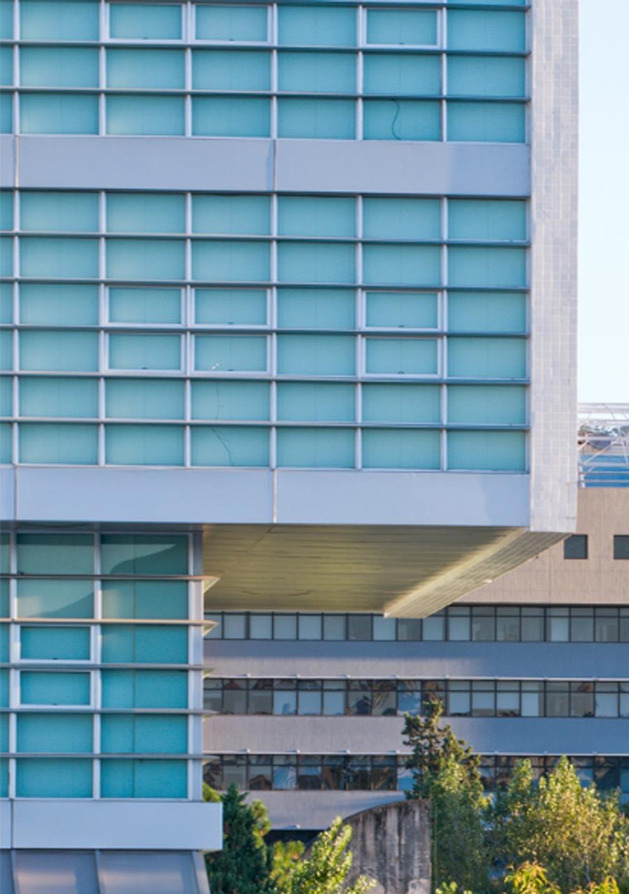 巴西 PUC·RS 大学图书馆 · 创新与传统的完美结合-4