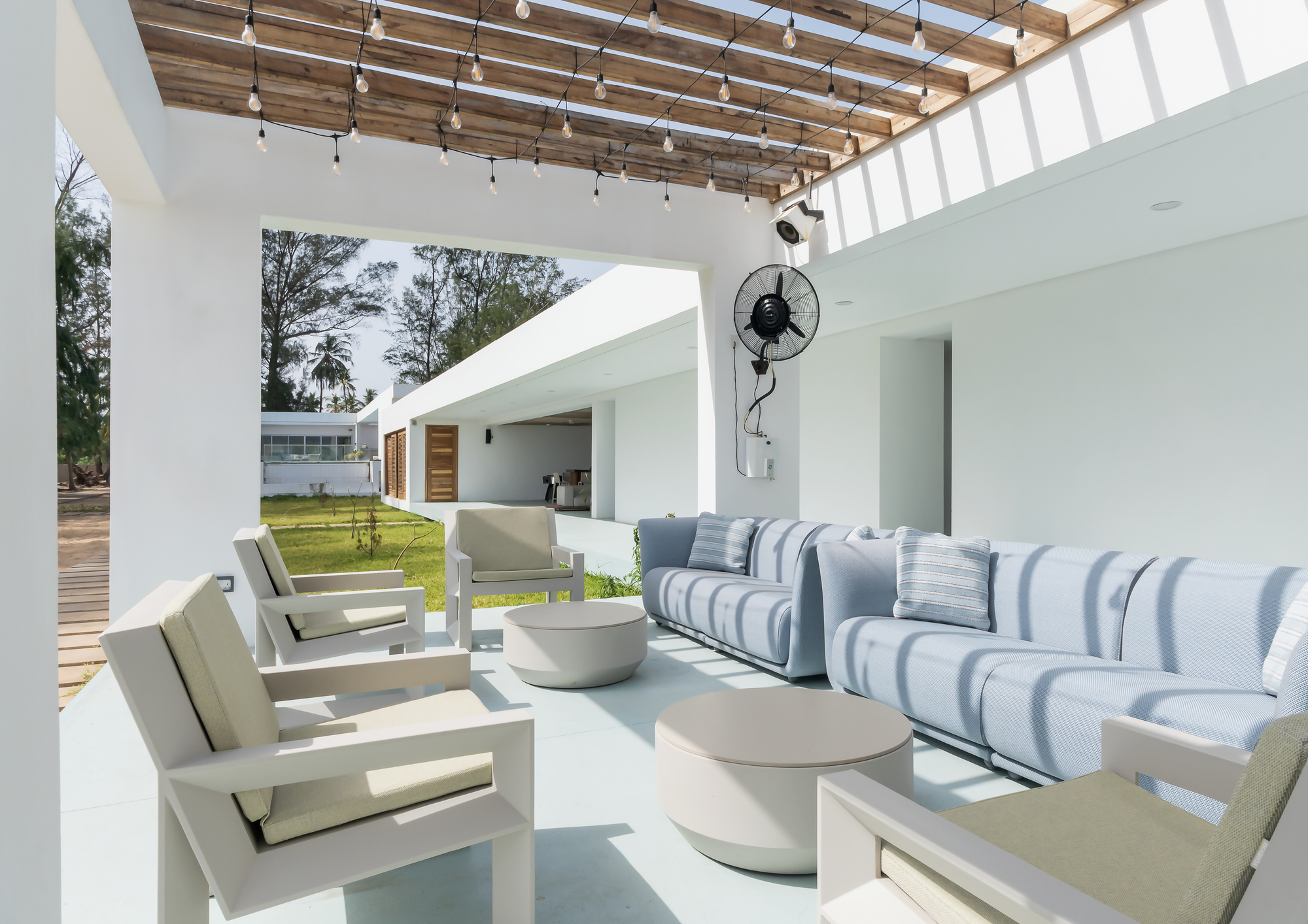 别墅庭院丨尼日利亚拉各斯丨Oshinowo Studio-17