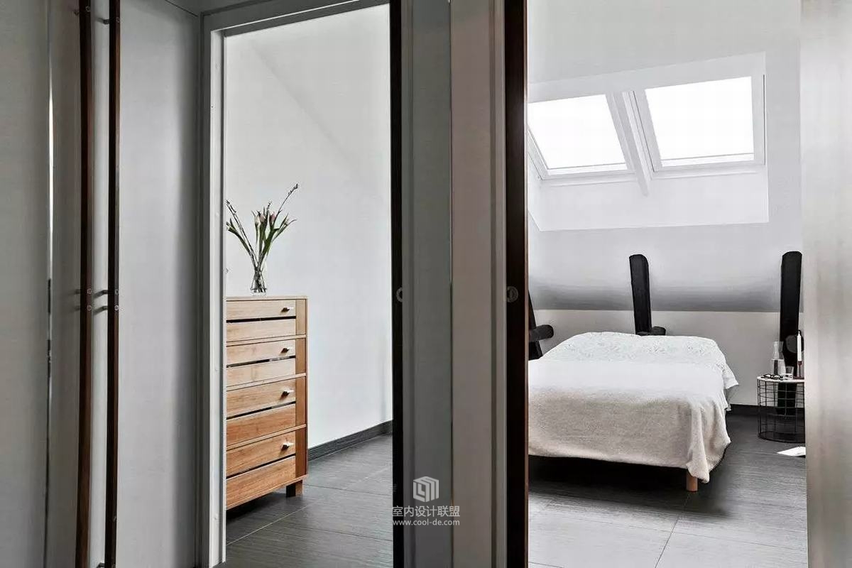 老房改造后的阁楼-29