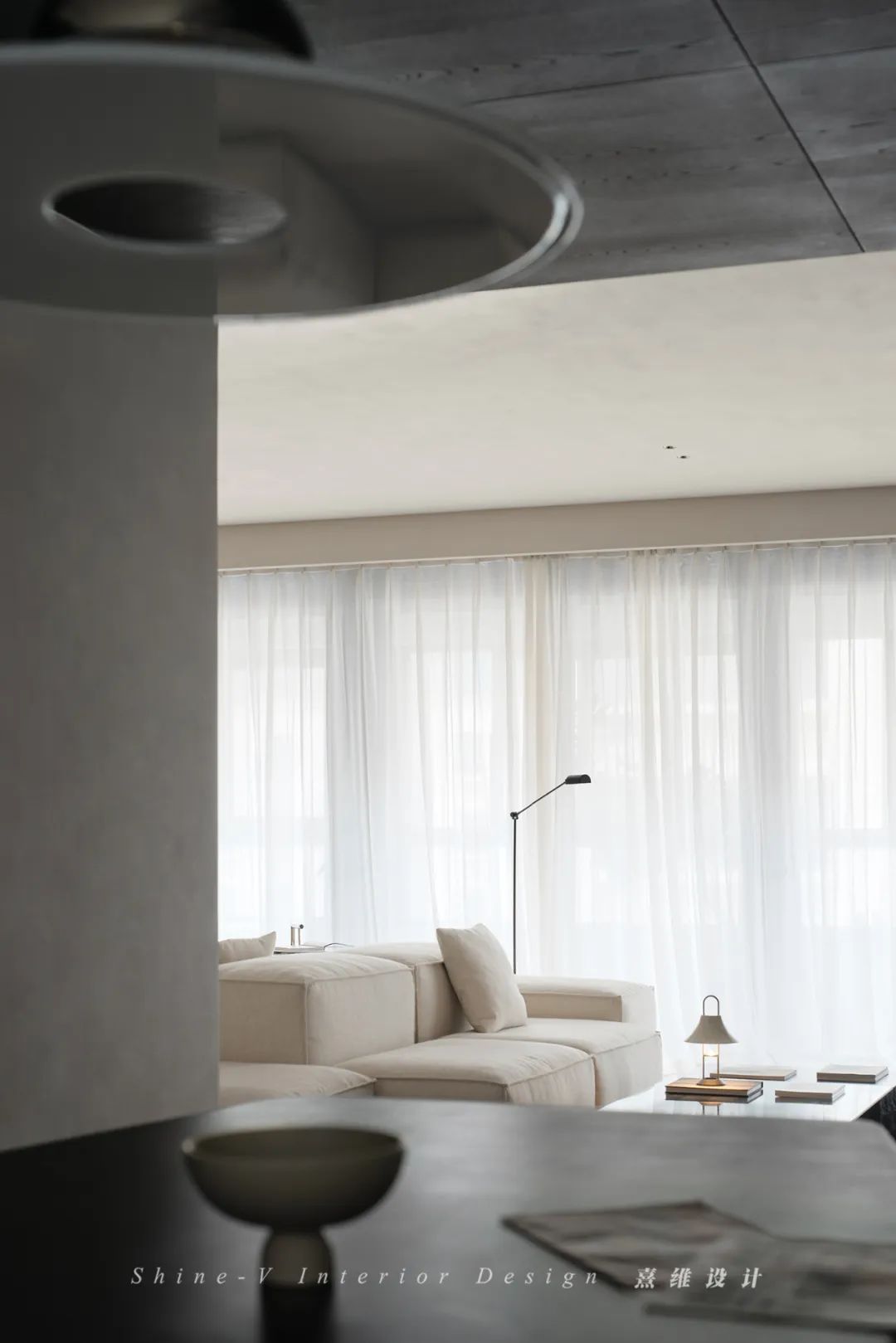 漫步云端 · 188㎡传统精装房爆改意式极简家丨中国南京丨熹维设计-32