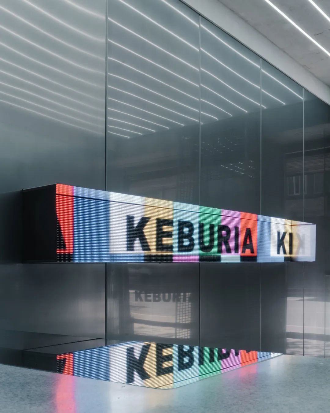 Keburia服装店,店铺设计-9