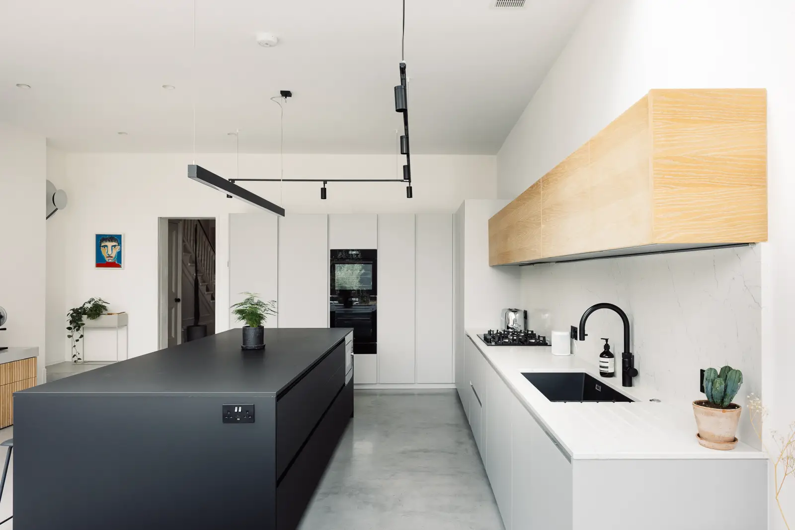 音乐之家 | Oh Wonder 乐队的现代风格扩展住宅-3