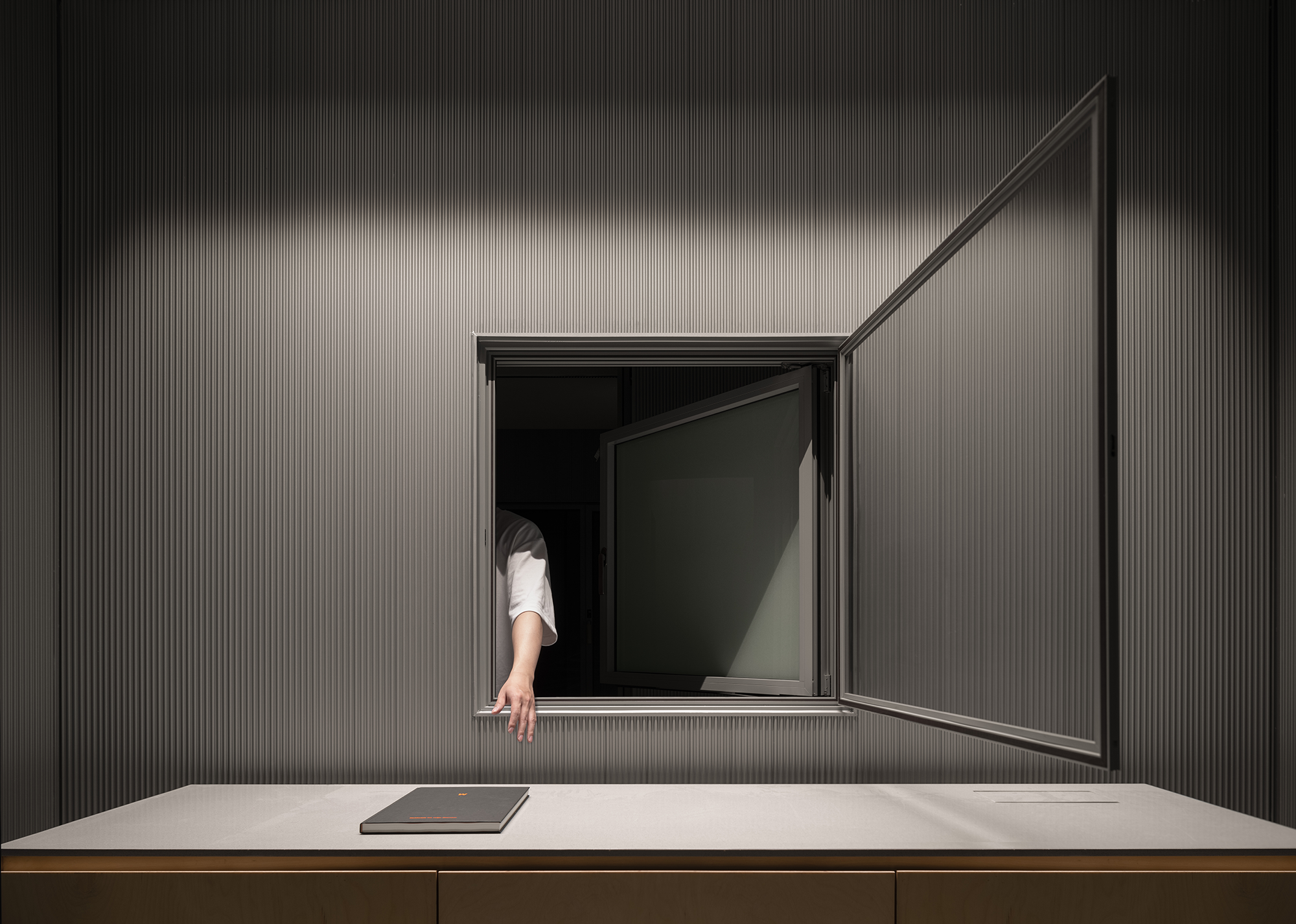 sleek 铝合金门窗展厅丨中国广州丨谭立予设计师工作室-17