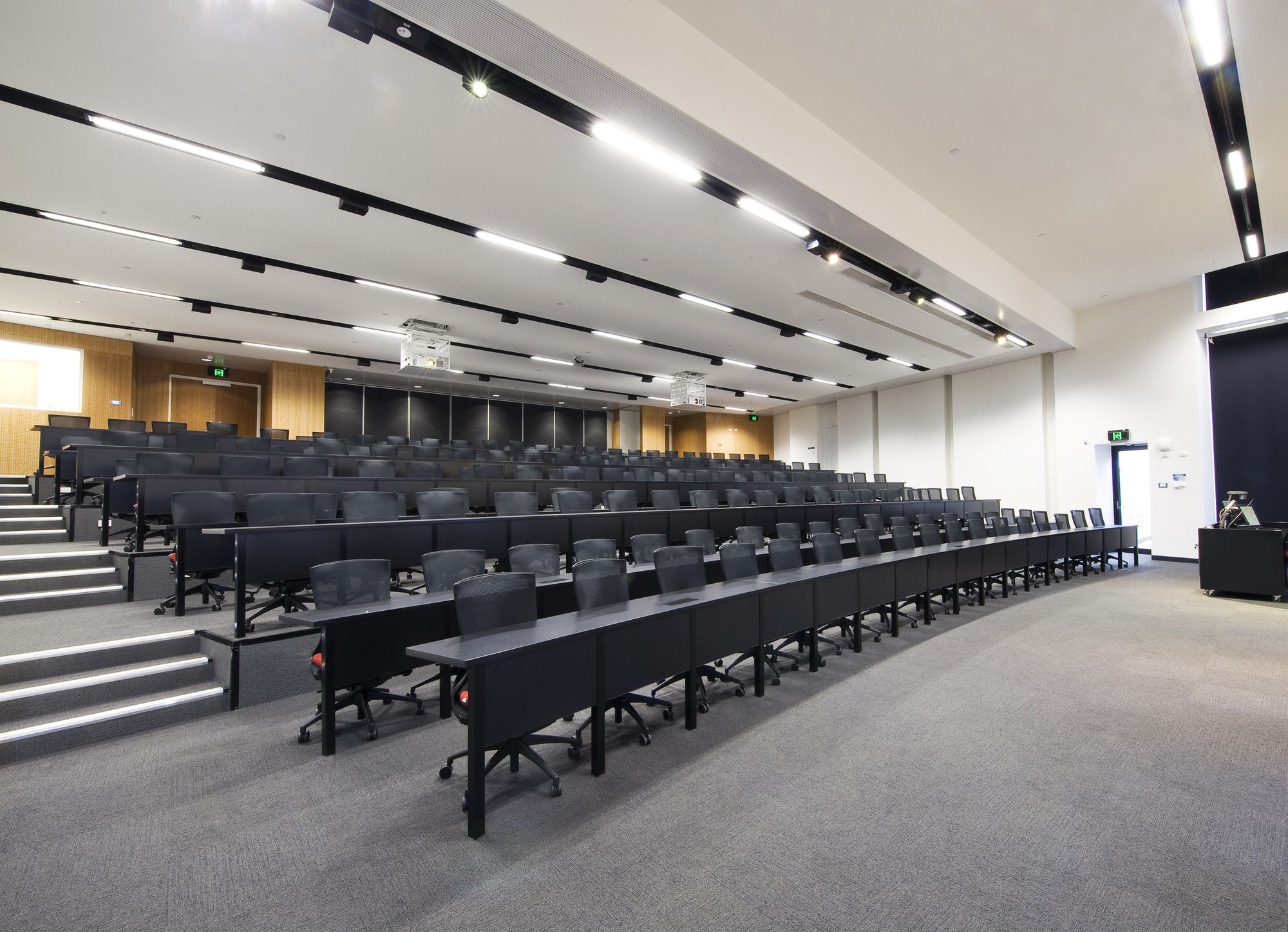 《Deakin University Regional Community Health Hub》自然采光与环保设计-27