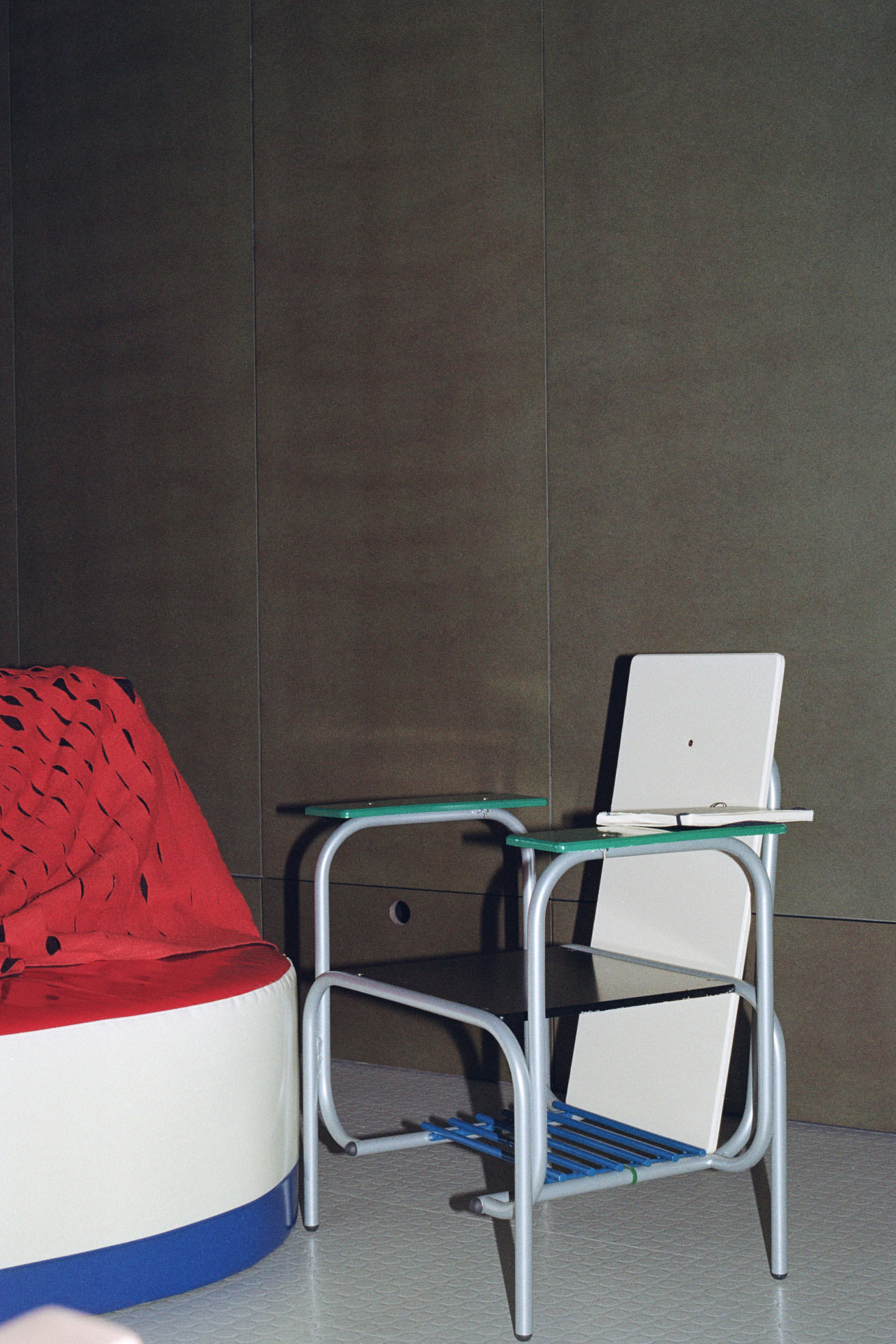 马德里现代 Studiolo 公寓丨西班牙马德里丨Hanghar-59