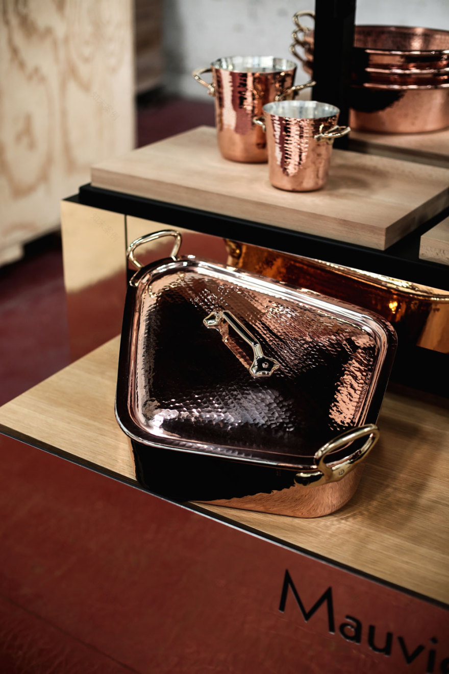 莫维耶1830 变形煲(注:Transformer bo·这里bo·不完整,推测可能是煲相关单词,若有更准确信息可进一步完善) -15