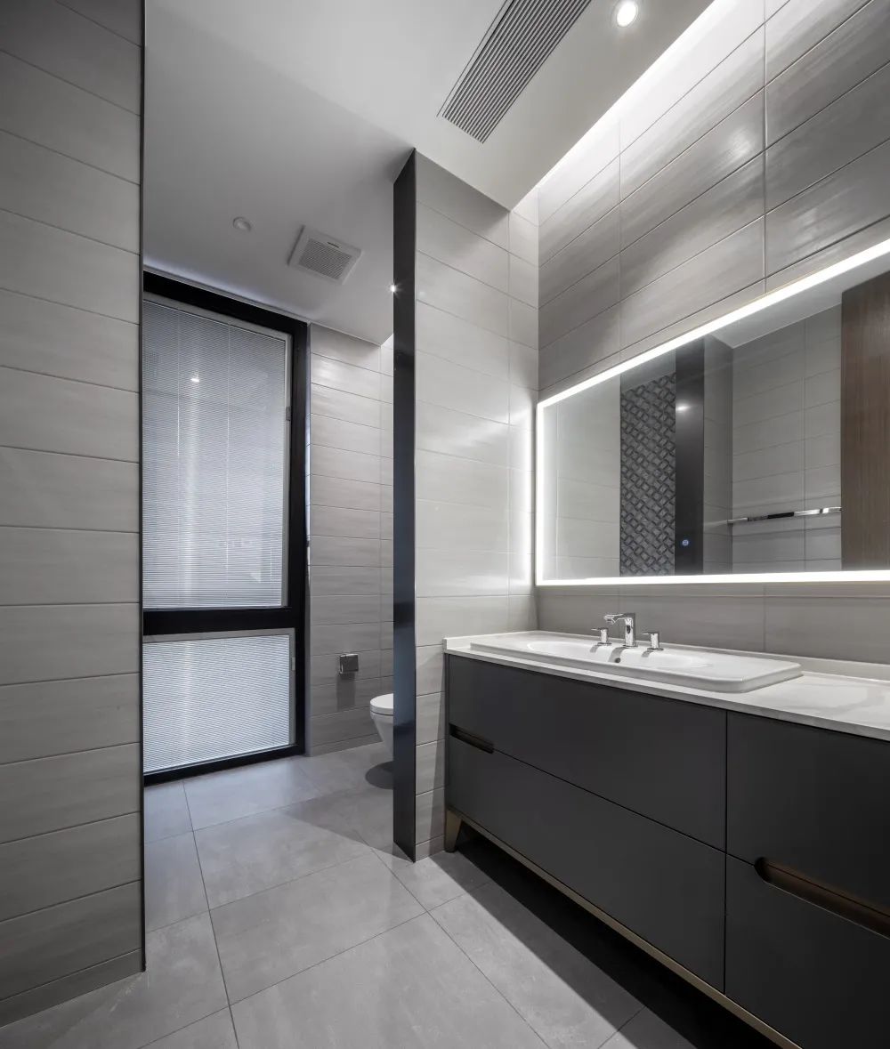 江南水乡的现代简约别墅设计-43