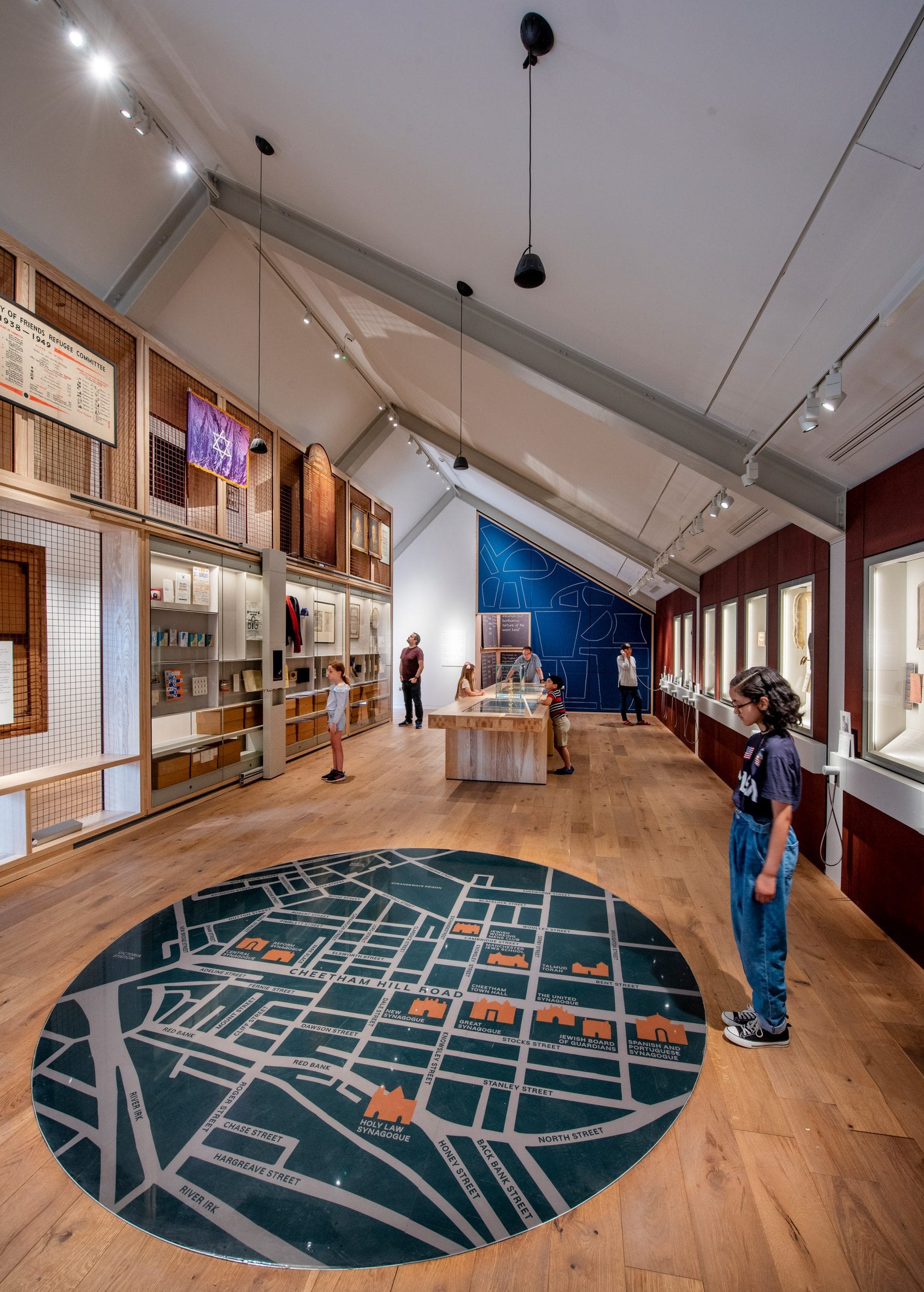 曼彻斯特犹太博物馆 | 工业风中融入摩尔式几何-23