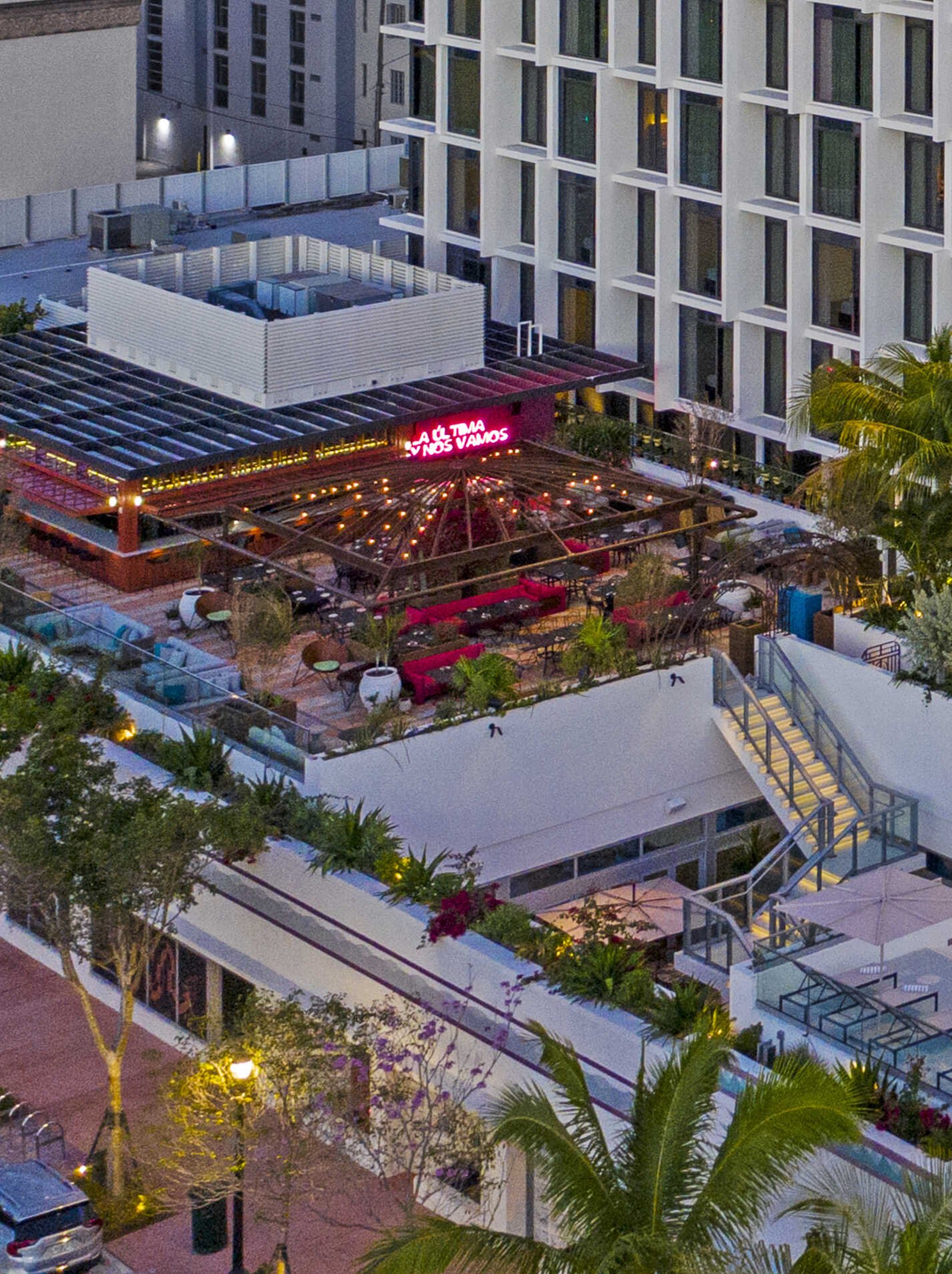 Serena Rooftop | Moxy Hotel South Beach — Saladino Design Studios-5