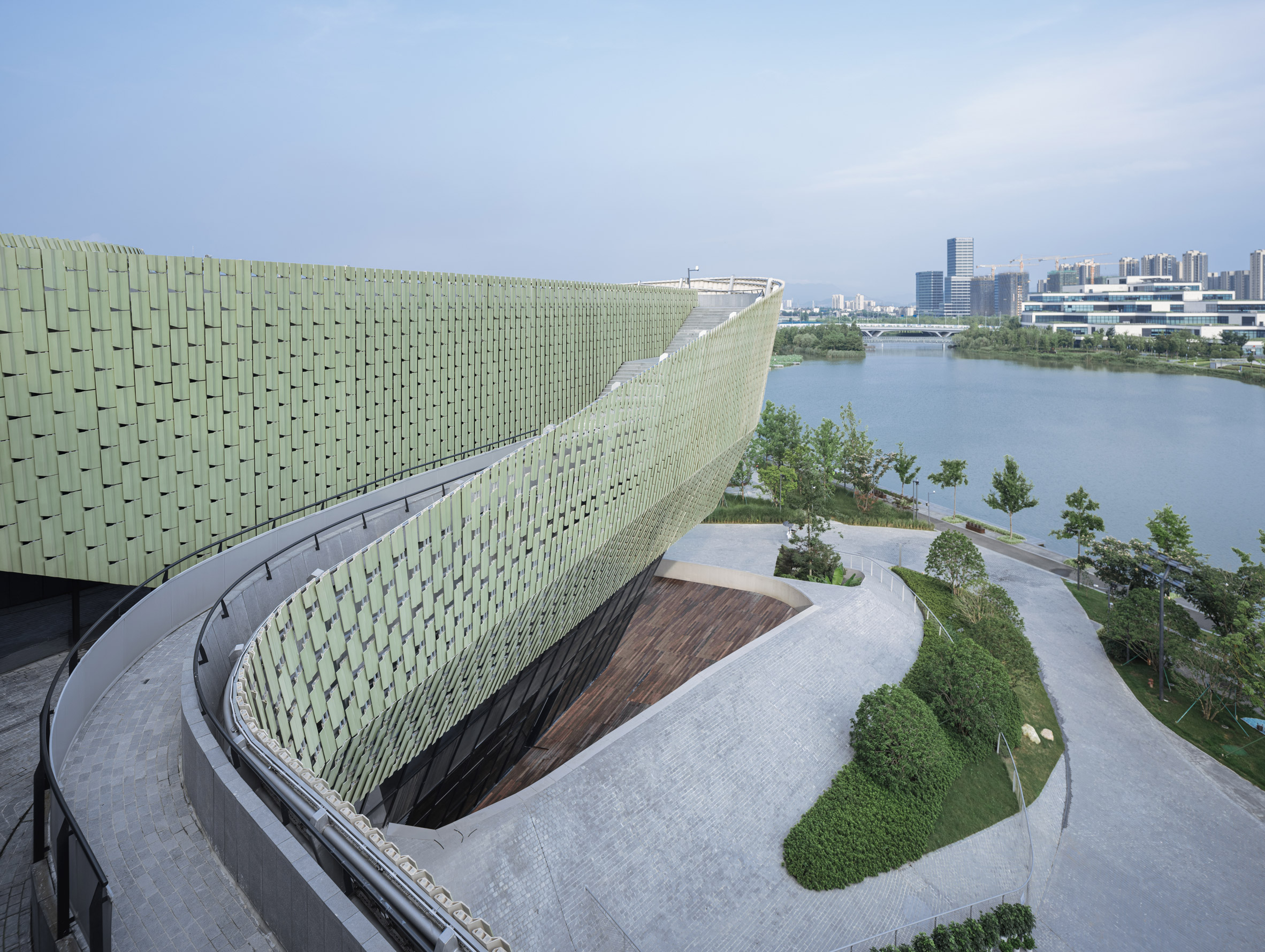 宁波规划展览中心 | 绿意盎然的城市公共空间-13