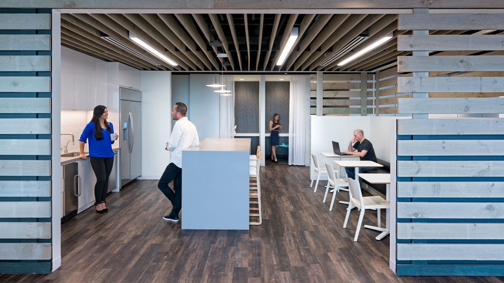 迈阿密机场旁的物流灵感共享空间-2