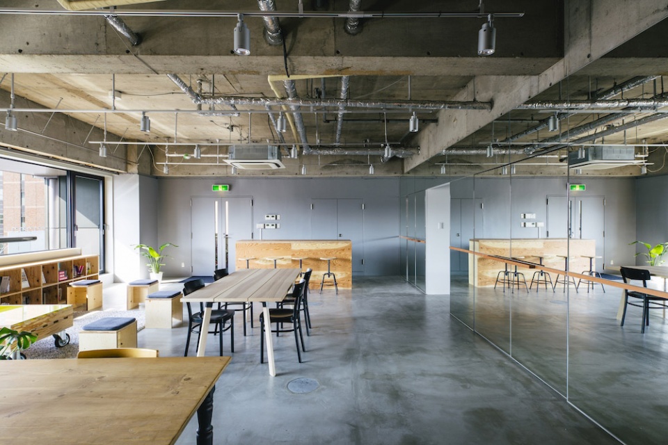 东京 Empath 办公空间——对比鲜明的开放性与私密性-3