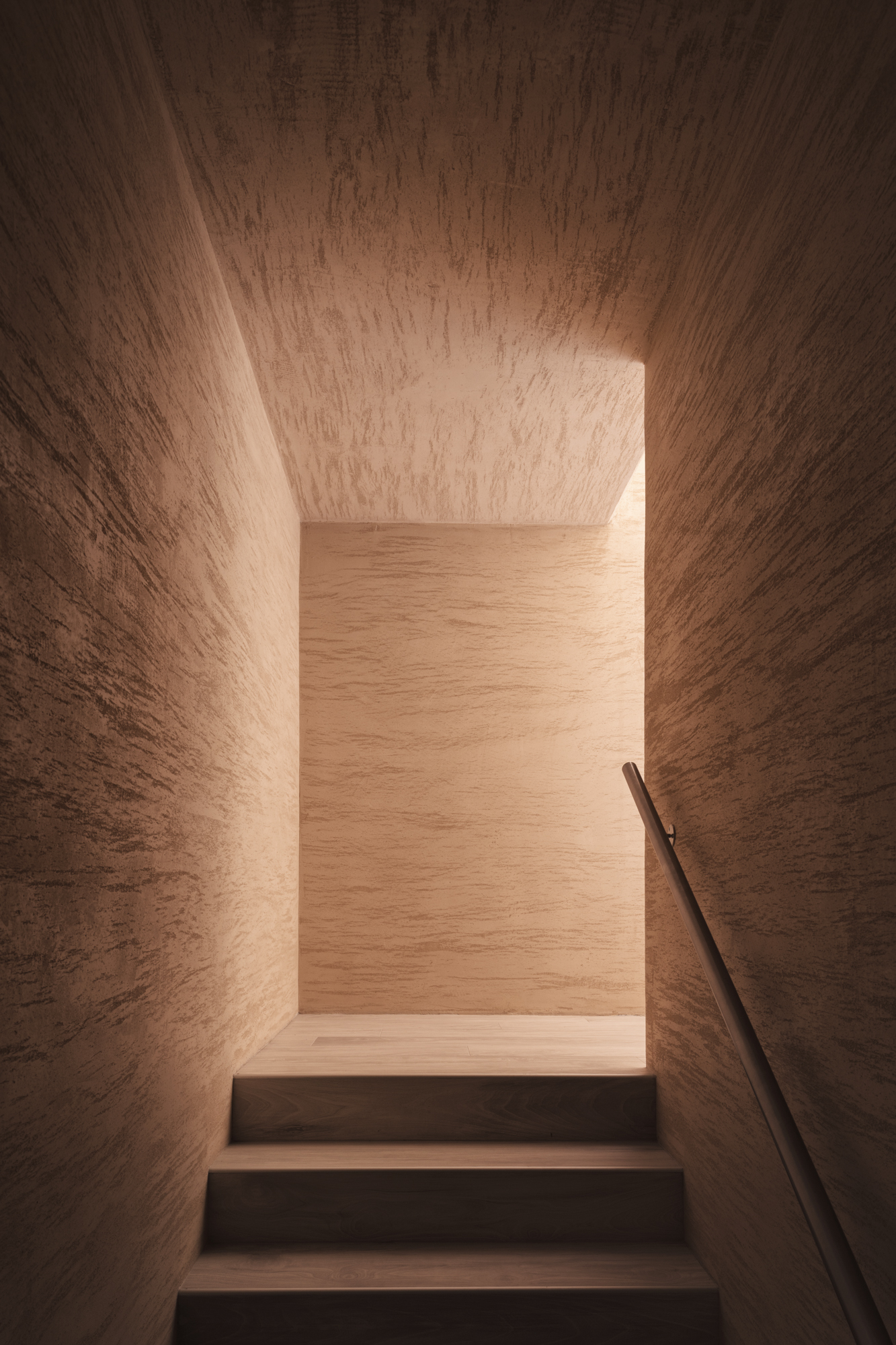 CAFUBE 贝林佐纳殡仪馆丨LOKOMOTIV.archs office-21