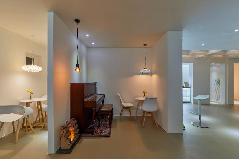 30 坪韩式家居咖啡厅 精致温馨空间设计-10