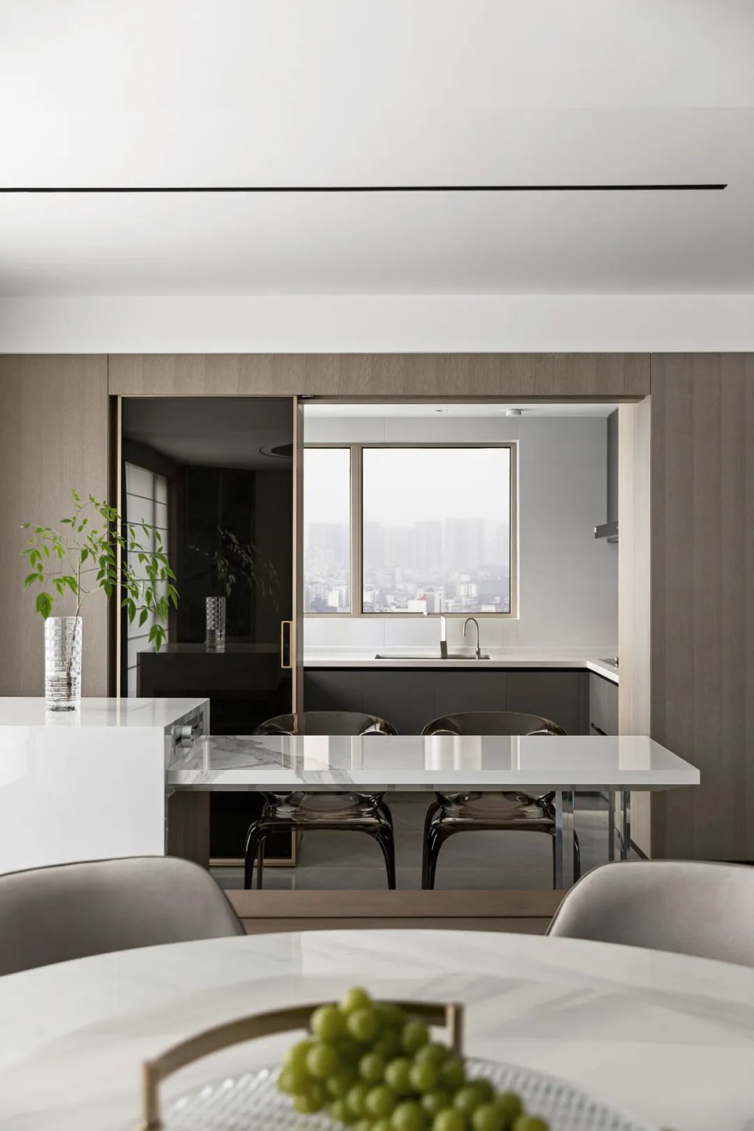 山水国际 · 现代轻奢的宁静家居空间丨中国杭州丨品冠设计-18