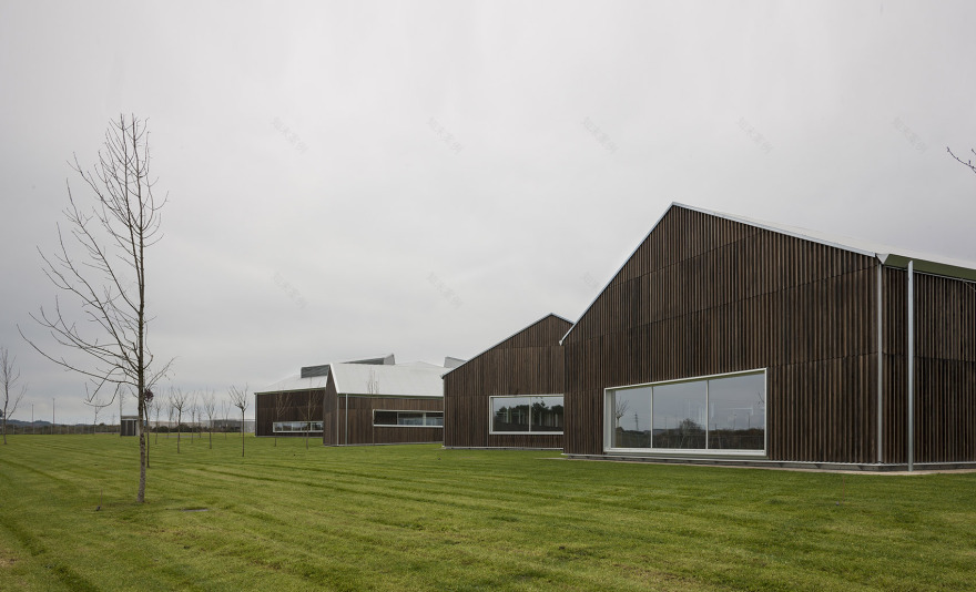 西班牙Norvento 办公楼 / Francisco Mangado-10