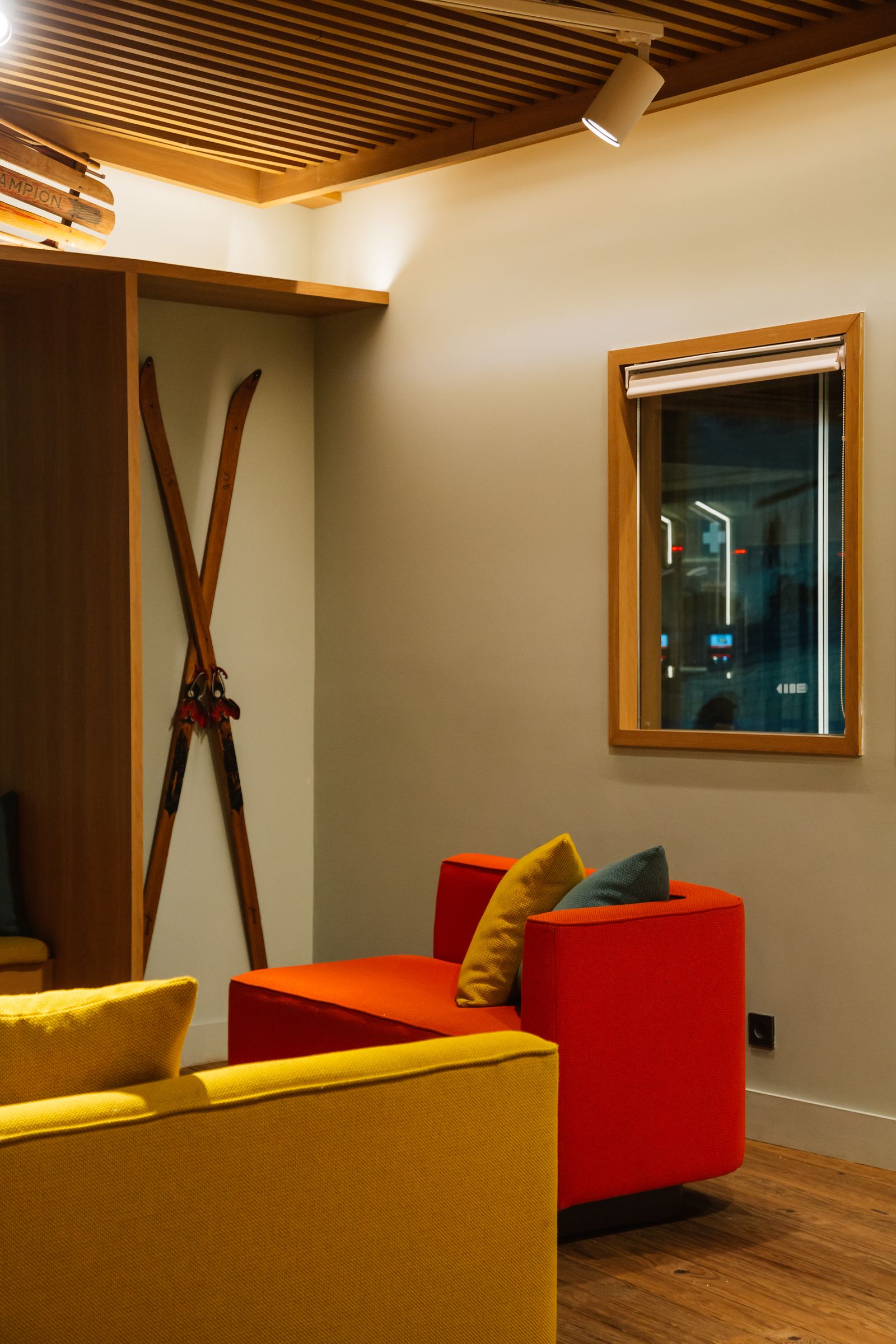 SnoZone室内滑雪场丨西班牙马德里丨西班牙Stone Designs工作室-7