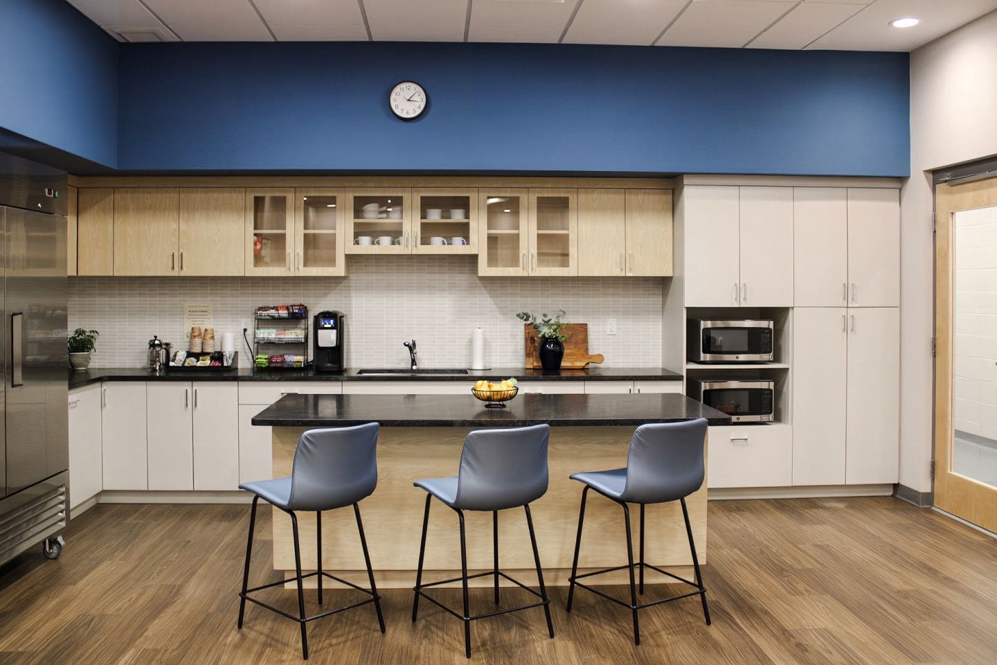 NUPRO Films办公场所设计丨Kuhn Riddle Architects & Designers-0