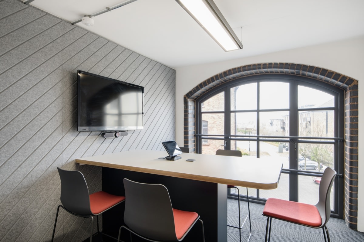 "历史建筑中的现代办公室 | Jellyfish Warrington 办公室设计"-11