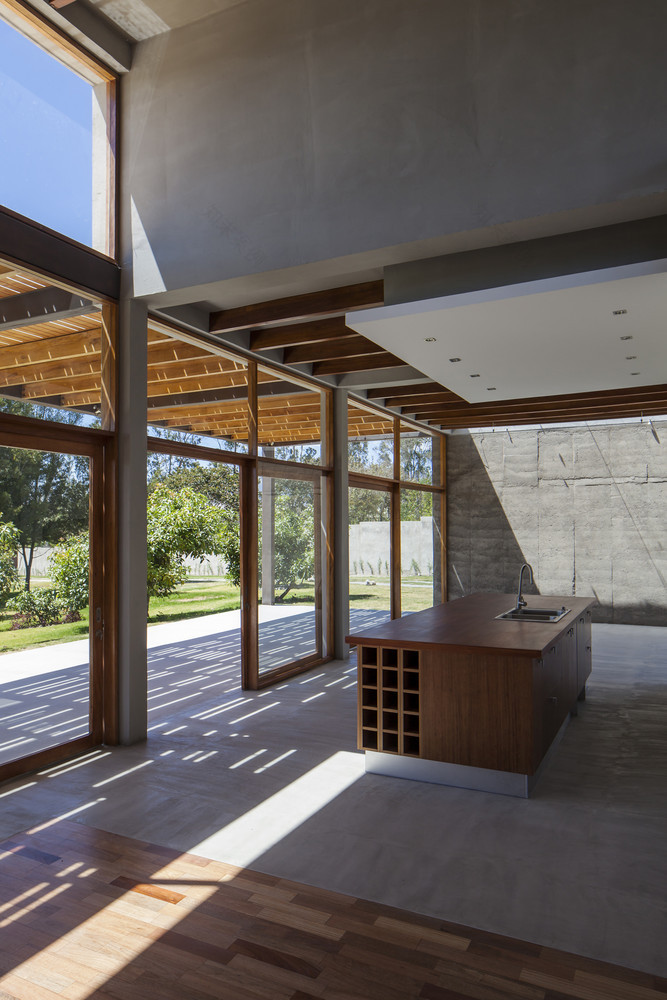 Cotacachi House Arquitectura X-36