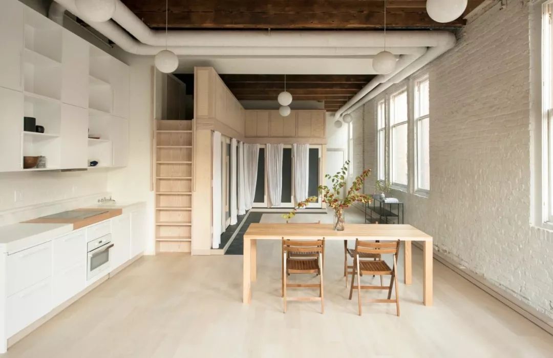 西雅图历史建筑里的开放式 Loft-0