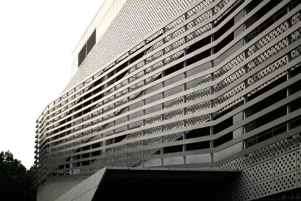 道峰山停车楼-30