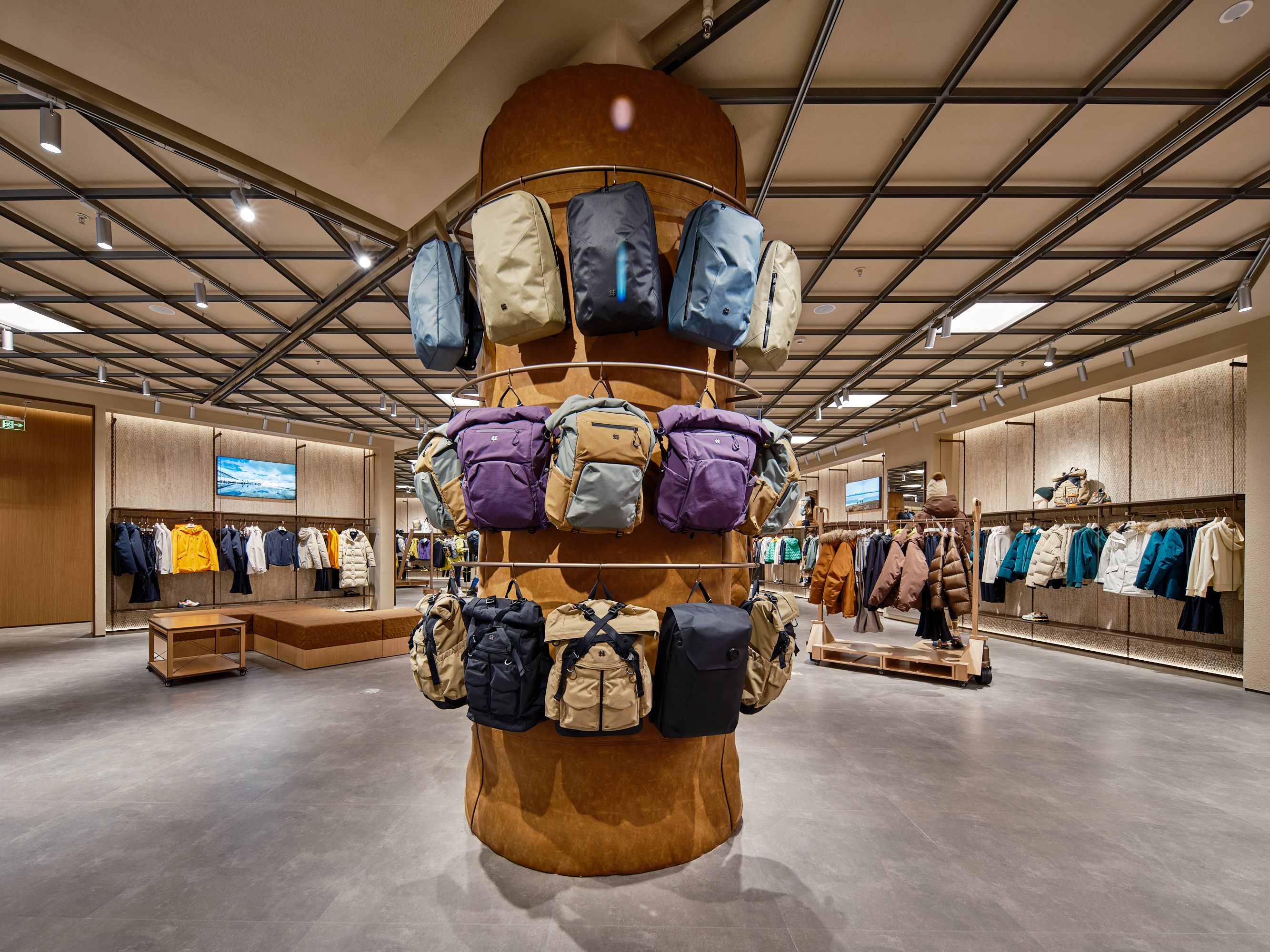 KOLON KRAFT 上海新天地店丨中国上海丨KOLON SPORT & STILL YOUNG-48