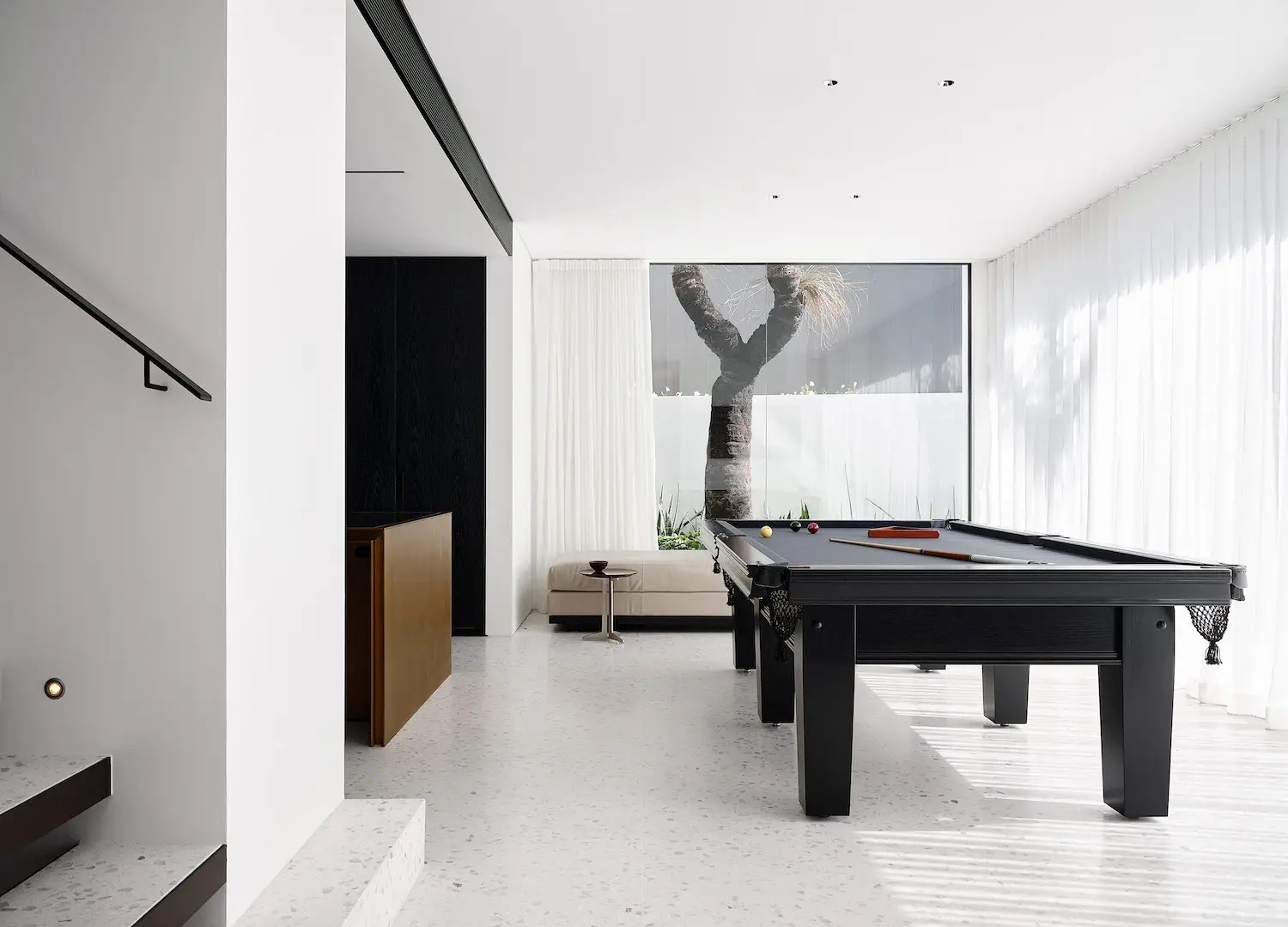 Exclusive Film  Clontarf House | Mathieson Architects-7